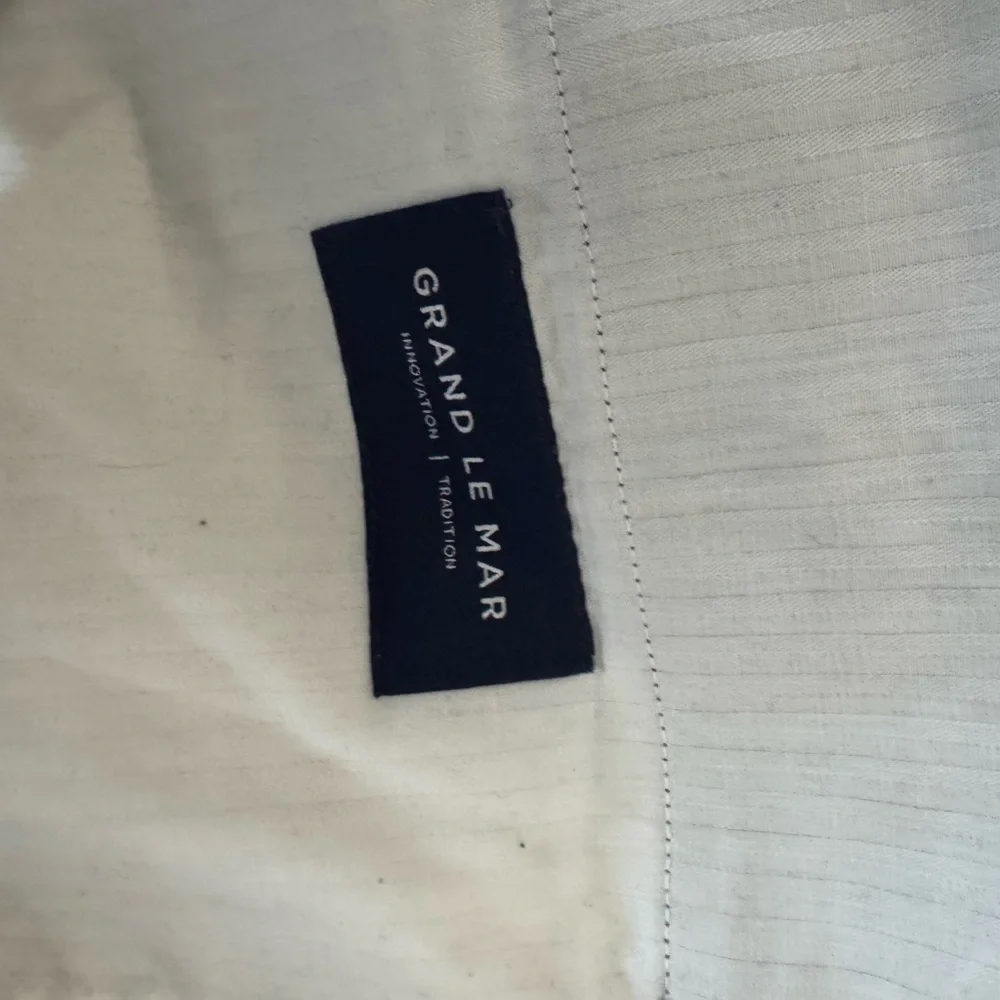 Grand Lemar Linen Trousers - Picture 2 of 3